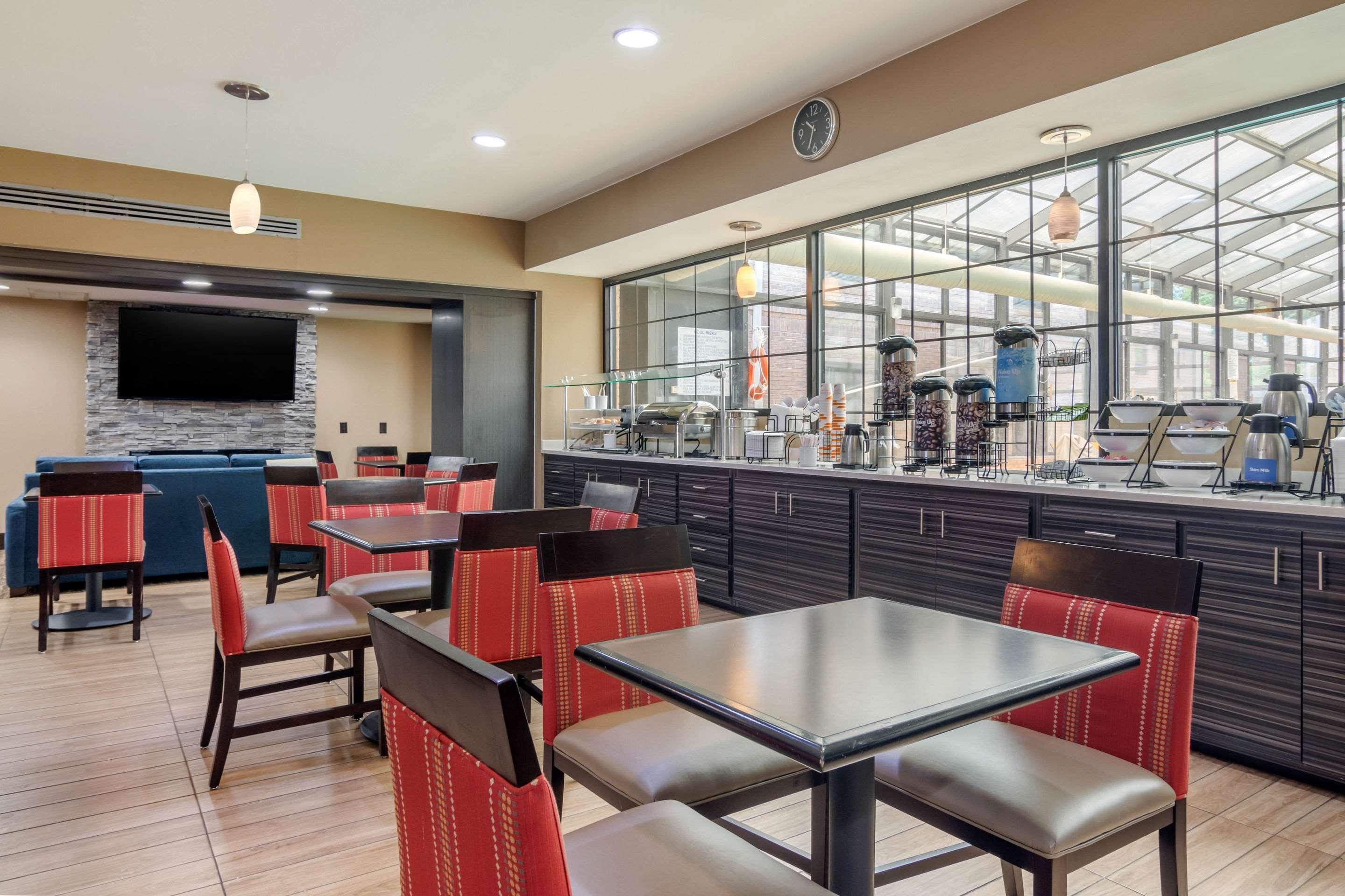 Comfort Inn & Suites Perry National Fairgrounds Area Dış mekan fotoğraf