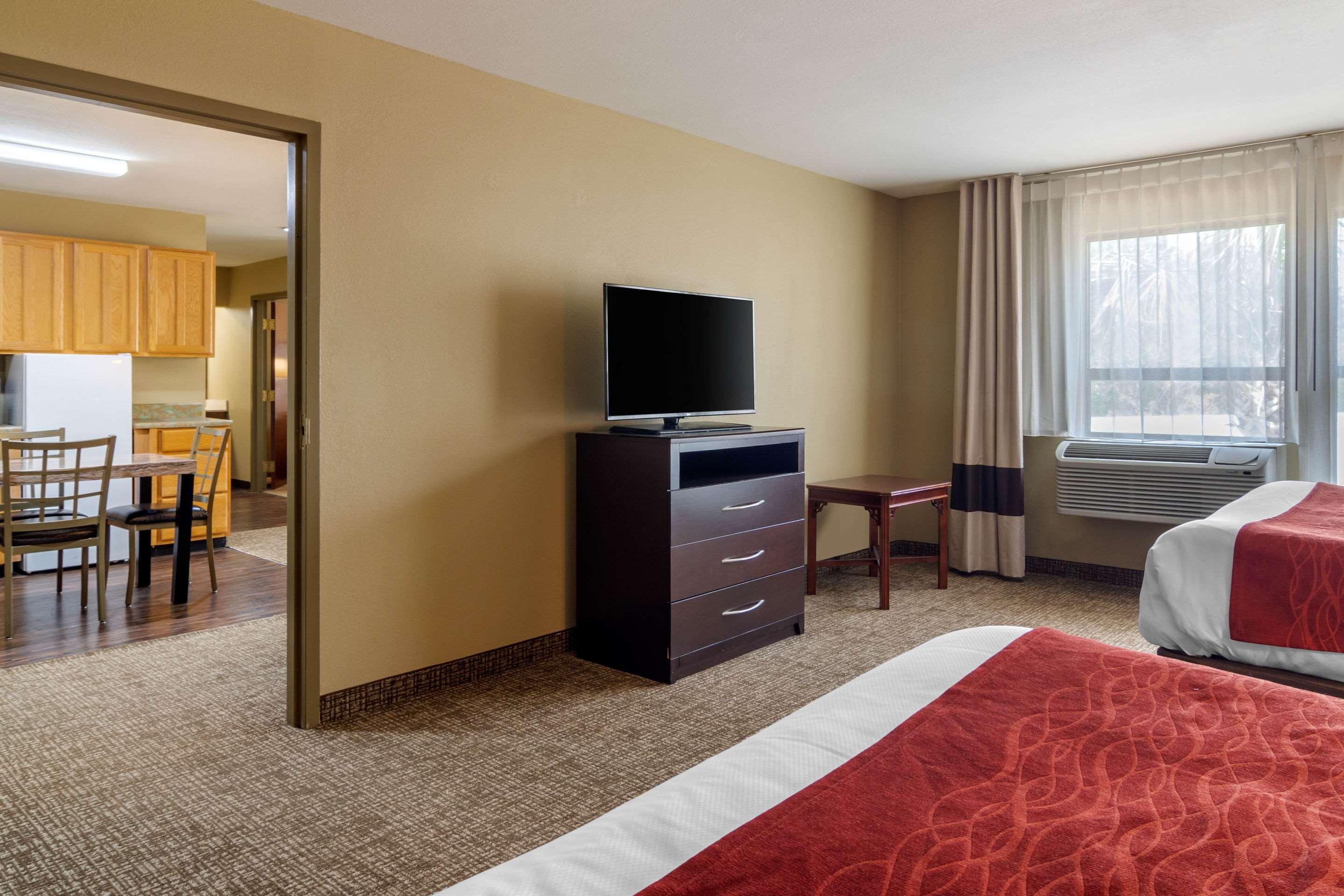 Comfort Inn & Suites Perry National Fairgrounds Area Dış mekan fotoğraf
