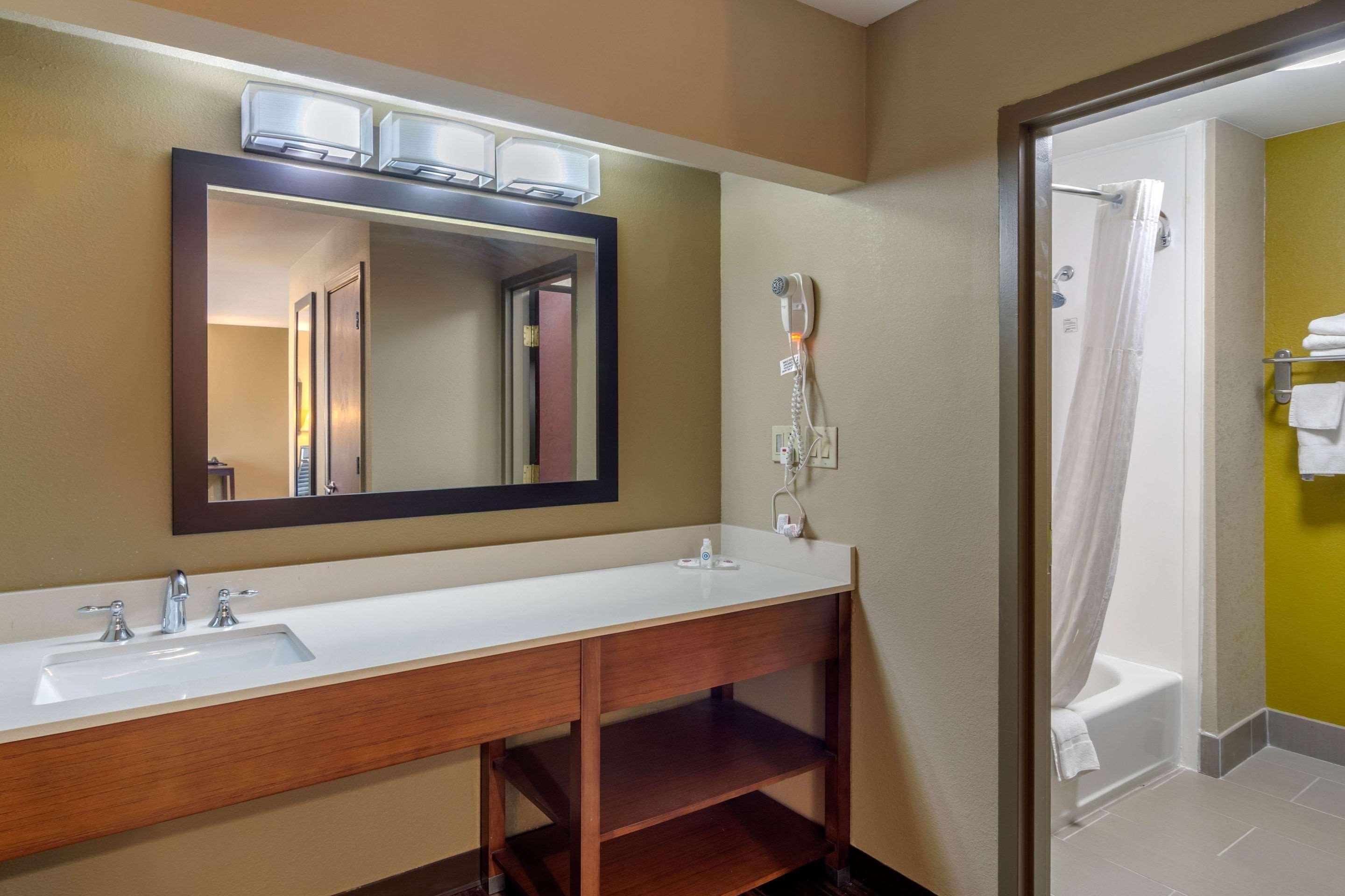 Comfort Inn & Suites Perry National Fairgrounds Area Dış mekan fotoğraf